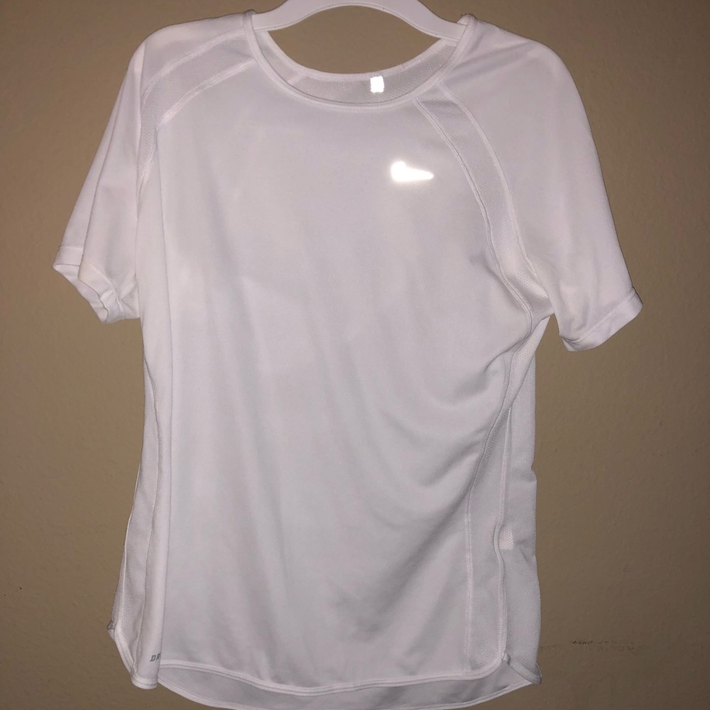 Nike workout top